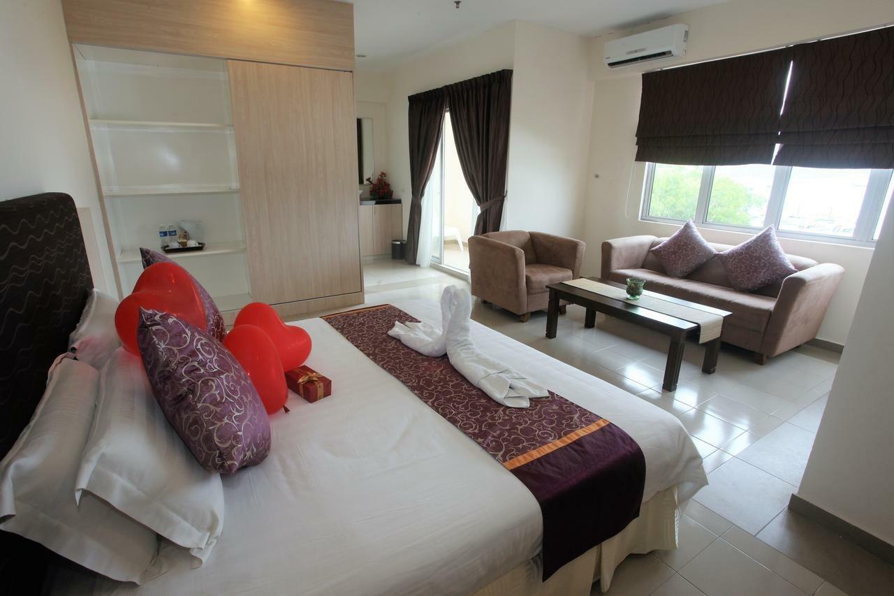 Geopark Hotel Kuah Langkawi Exterior foto